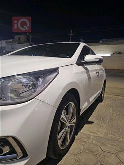هیوندای ئەکسنت